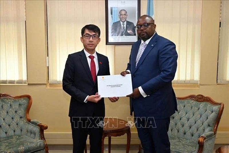 Botswana wishes to enhance economic cooperation with Vietnam